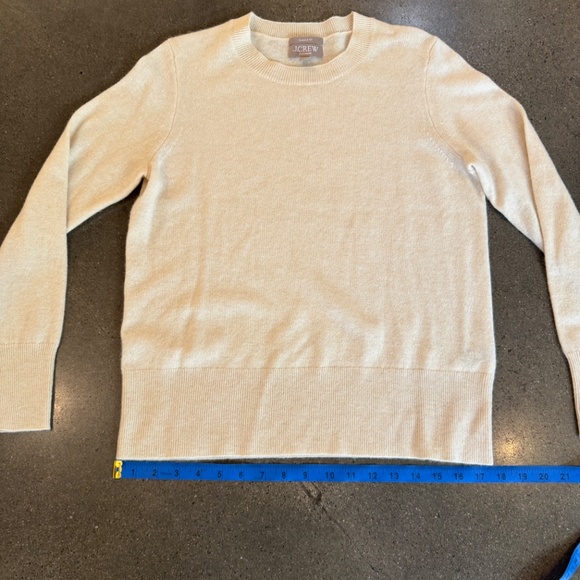 J. Crew Cashmere Relaxed Crewneck Sweater - Snow - Women's Small - Picture 3 of 5